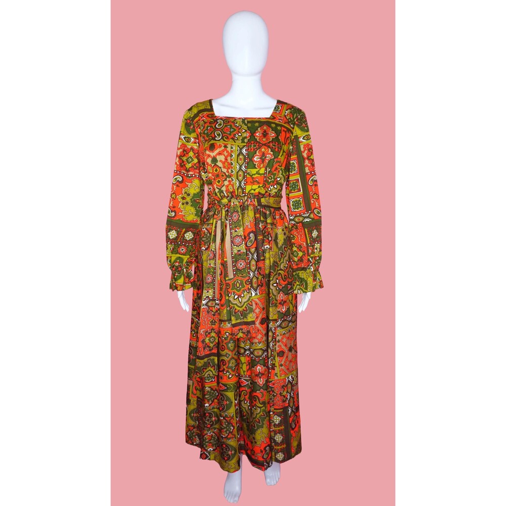 1960s-1970s PSYCHEDELIC ABSTRACT Print Multicolor MAXI Dress W/Waist Tie. M-L